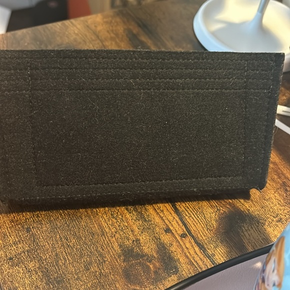 Samorga Bag Organizer for Chanel Wallet on Chain : Raw-Edge - Black - Picture 4 of 4